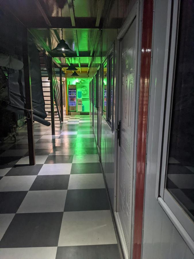 Hotel The Cube Stay Yeni Delhi Dış mekan fotoğraf