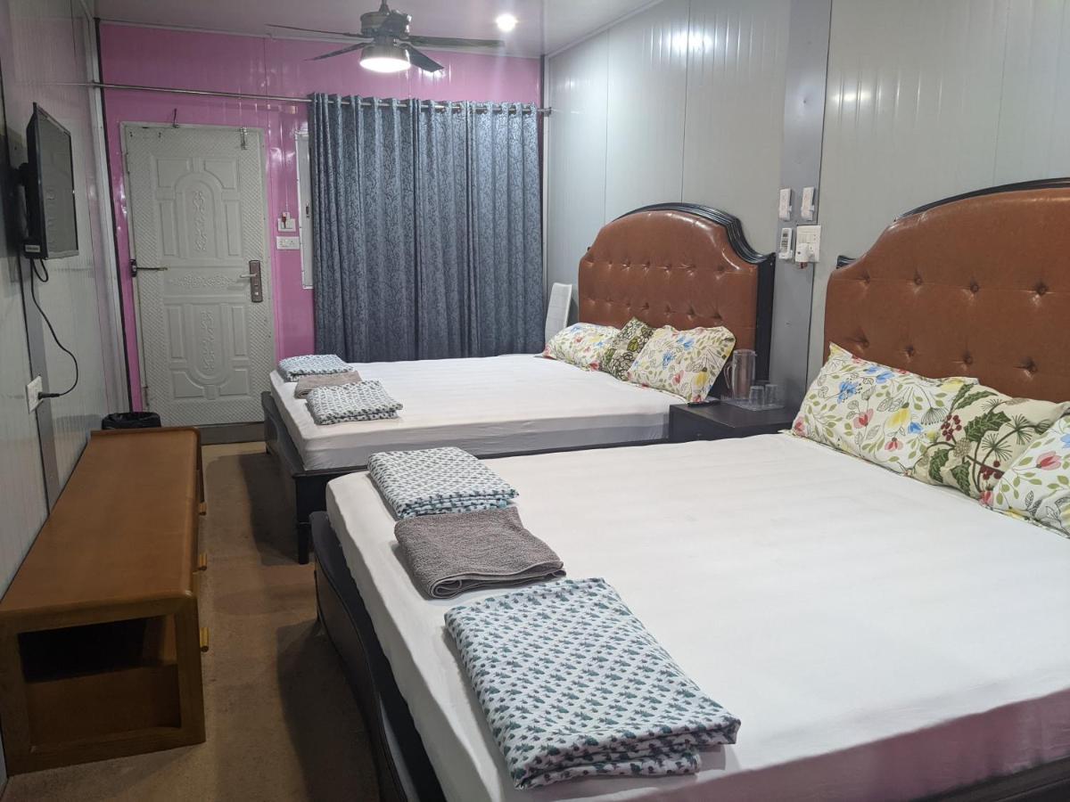 Hotel The Cube Stay Yeni Delhi Dış mekan fotoğraf